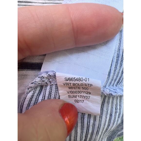 Banana Republic Men’s Denim Collar Shirt Large Blue Cream Stripe Short Sleeve - Picture 7 of 7